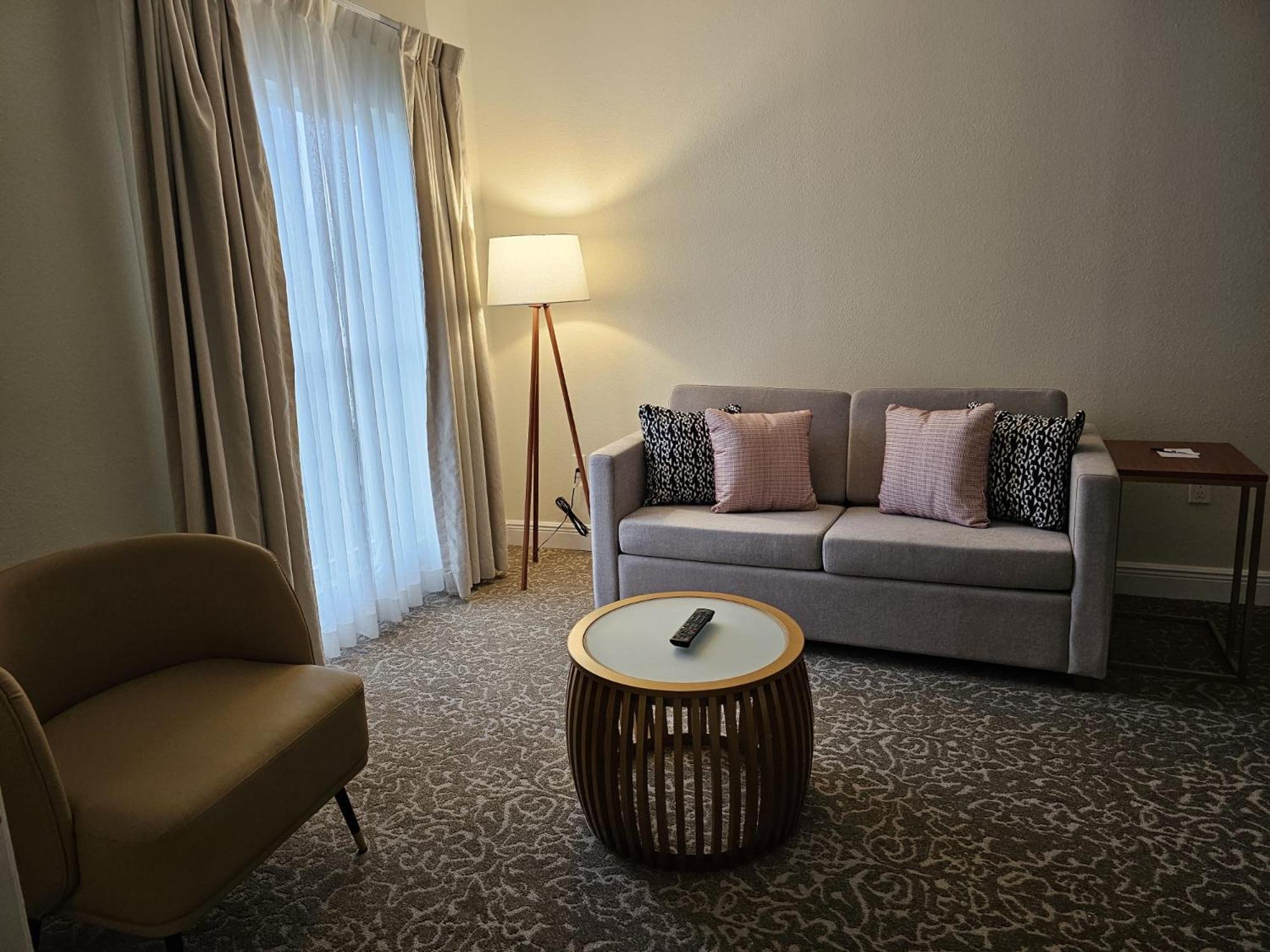 Montreal Suites Orlando Eksteriør billede