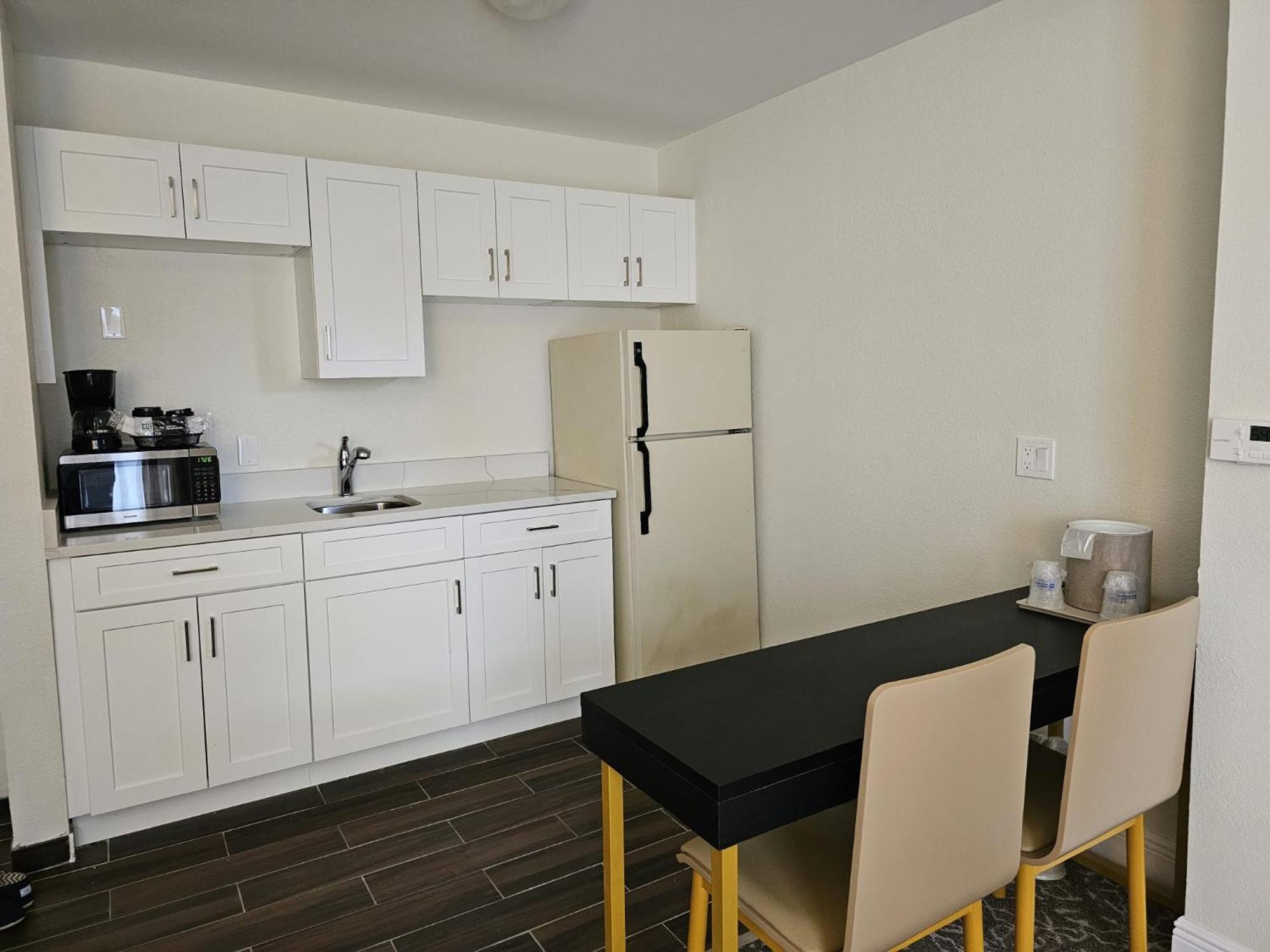 Montreal Suites Orlando Eksteriør billede